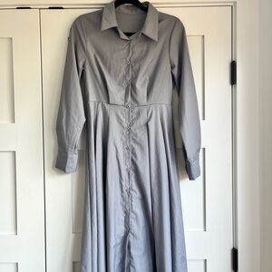 Elegant Gray Button-Down Dress